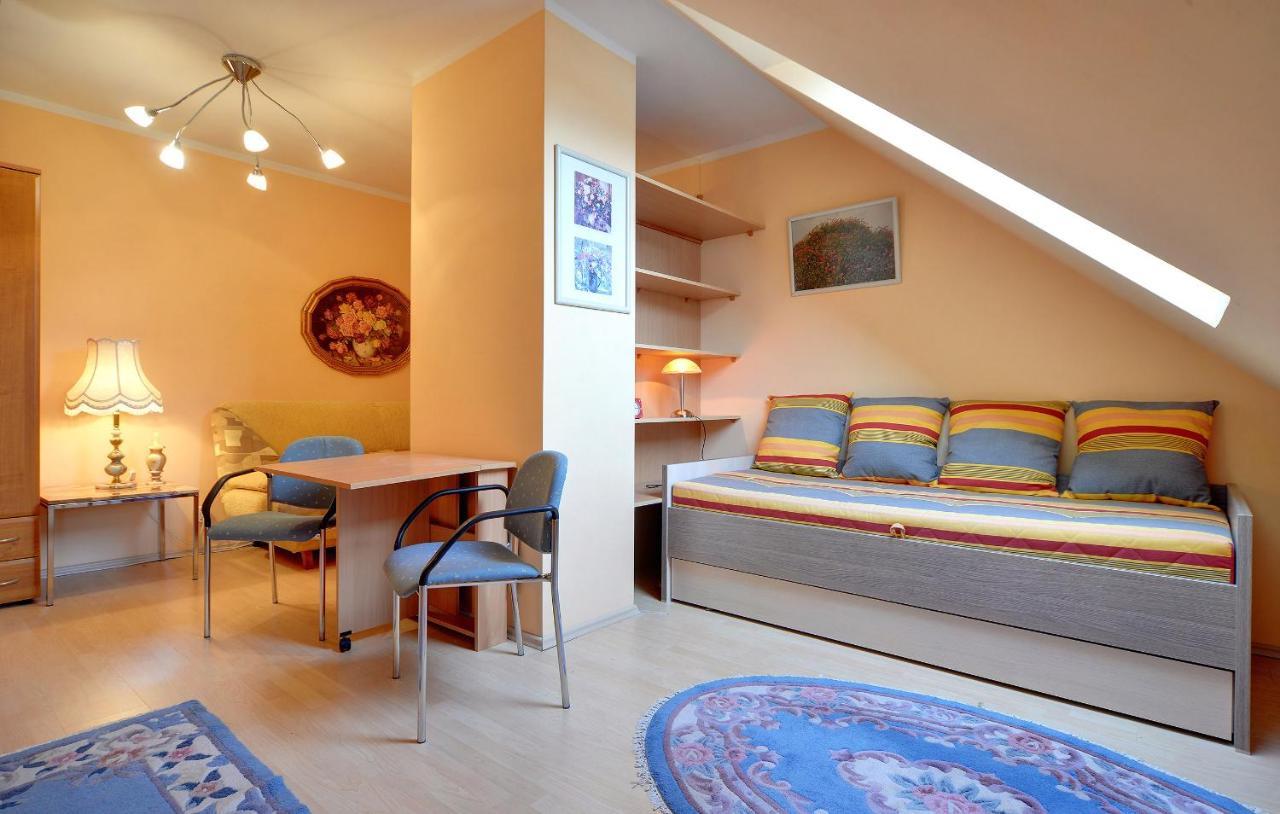 Zolty Apartament Sun Seasons 24 W Karpaczu Z Balkonem By Noclegi Renters Extérieur photo